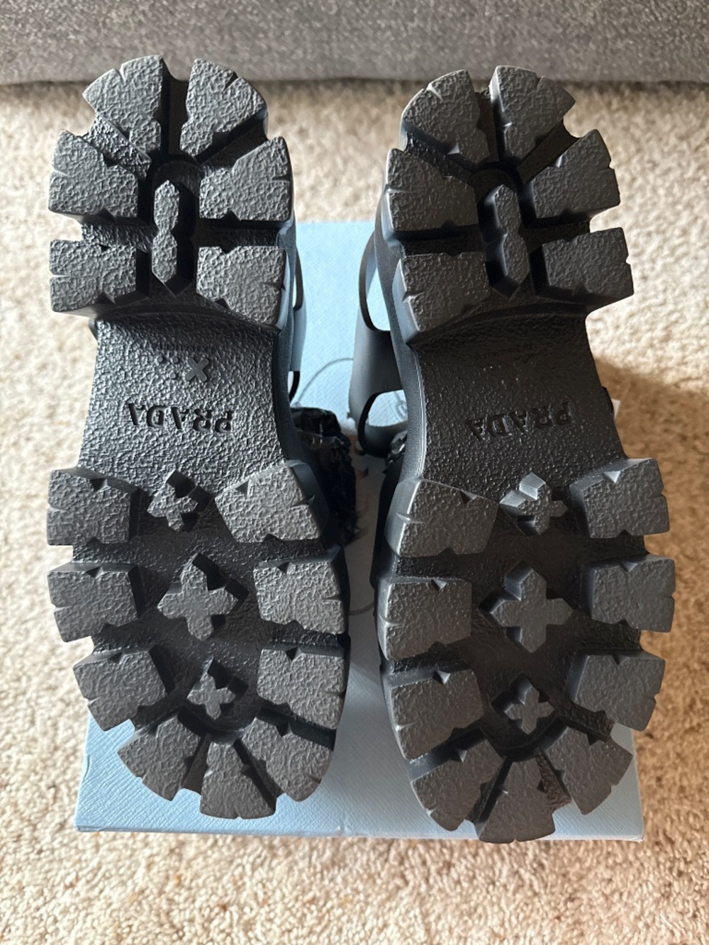 Prada monolith sandal - Picture 2 of 6